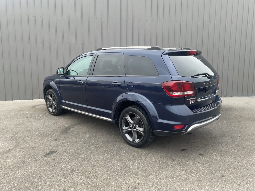 2018 Dodge Journey Crossroad (M,U,C)