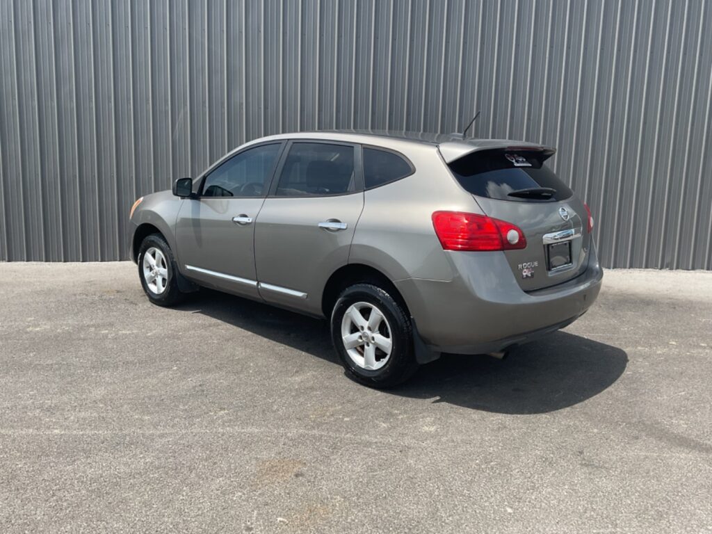 2012 Nissan Rogue S