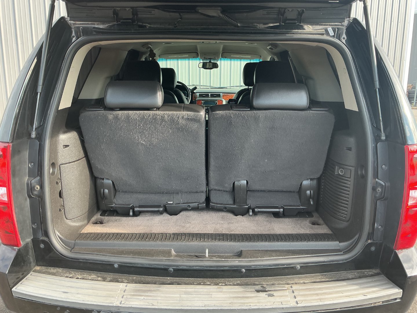 2011 Chevrolet Tahoe LT - Photo 10