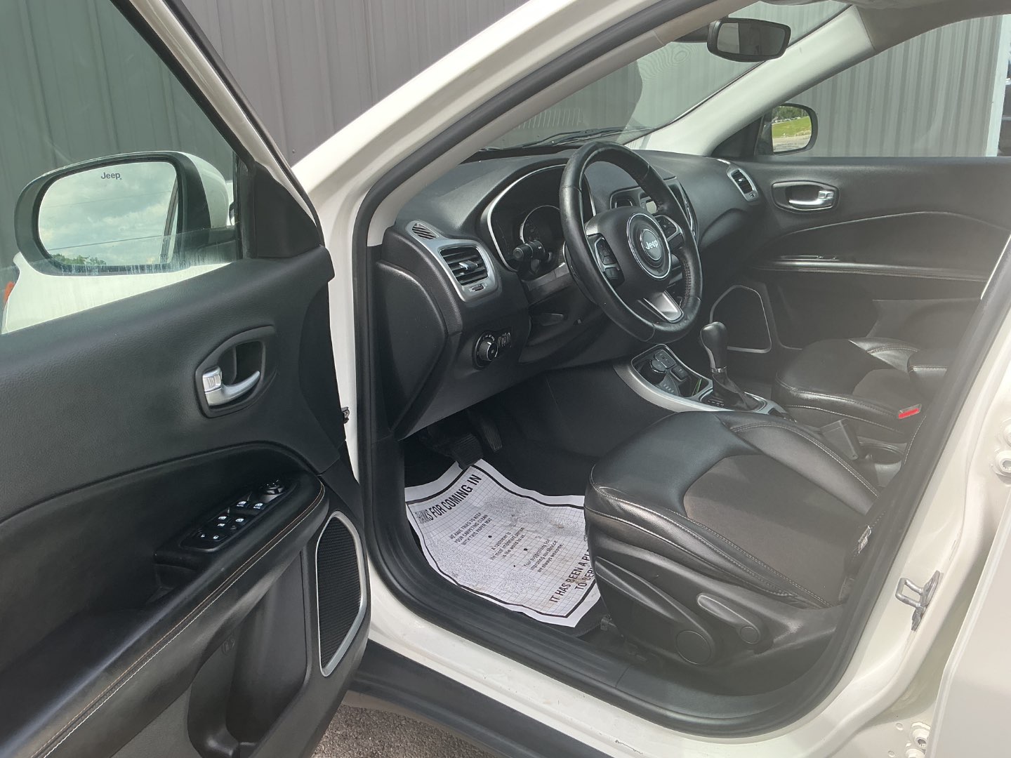 2018 Jeep Compass Latitude - Photo 3