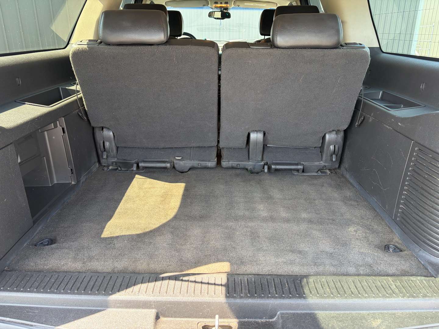 2007 Chevrolet Suburban LT - Photo 6