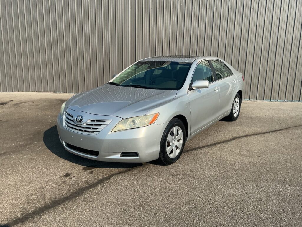 2009 Toyota Camry  | 9R096936-1 - iGo Motors Bowling Green