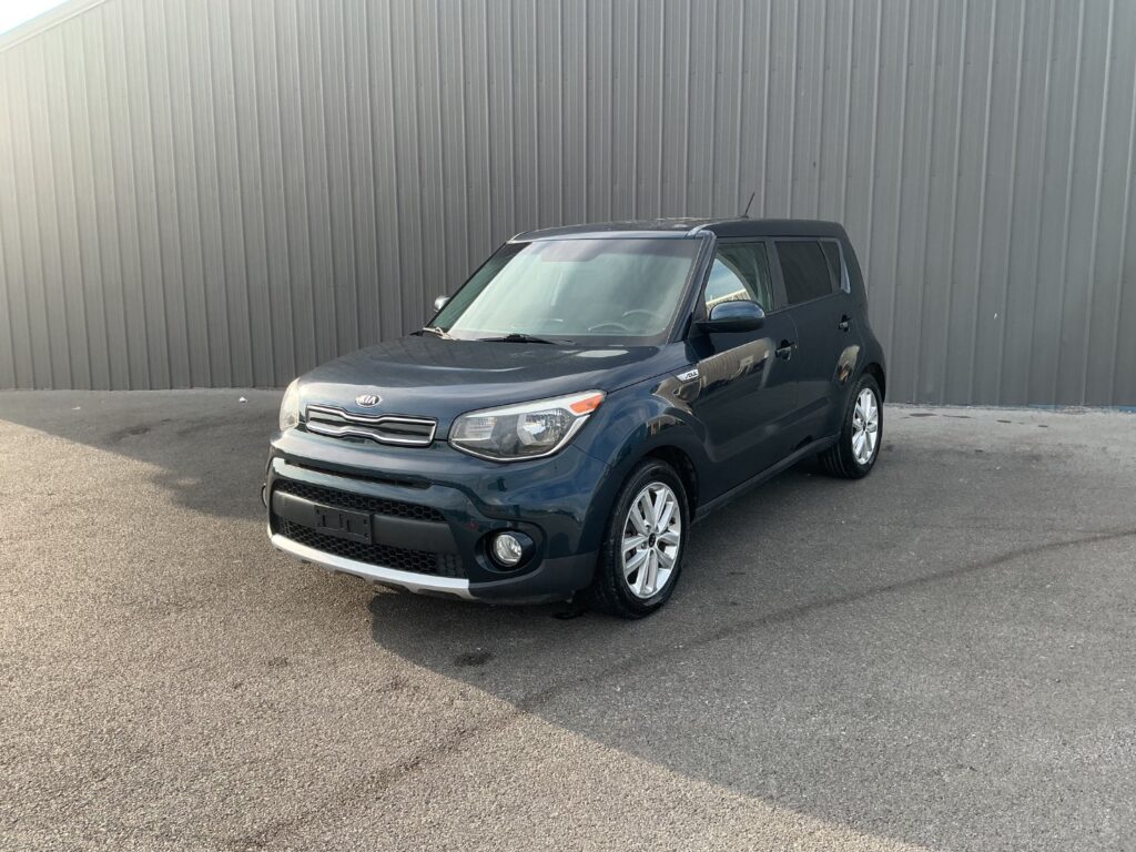 2018 Kia Soul Plus | J7600672-1 - iGo Motors Campbellsville