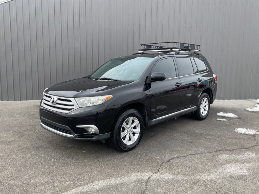2011 Toyota Highlander SE | BS088976-2 - iGo Motors Campbellsville