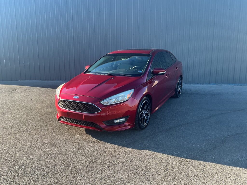 2016 Ford Focus SE | GL354755-1 - iGo Motors Campbellsville